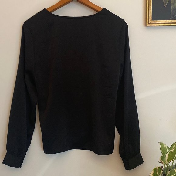 H&M V-neck Wrapover Blouse - Picture 3 of 5